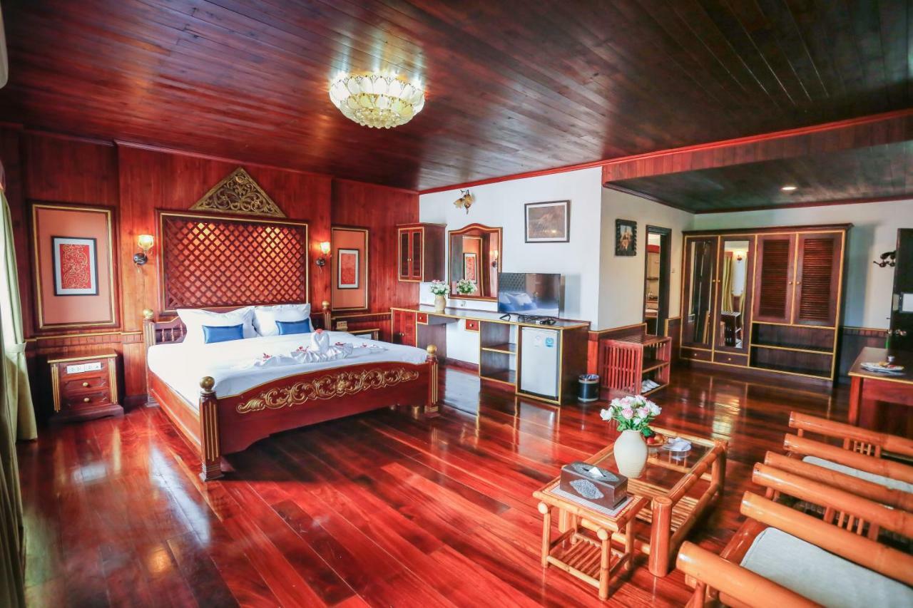 E-Outfitting Vang Thong Hotel Luang Prabang Exterior foto
